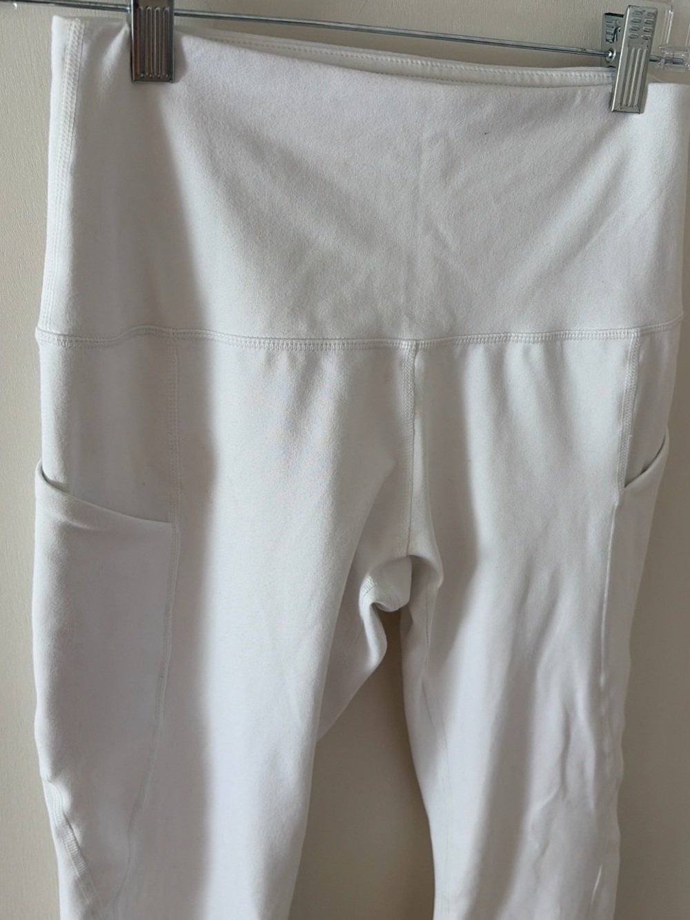 White High-Waist Pocket Leggings